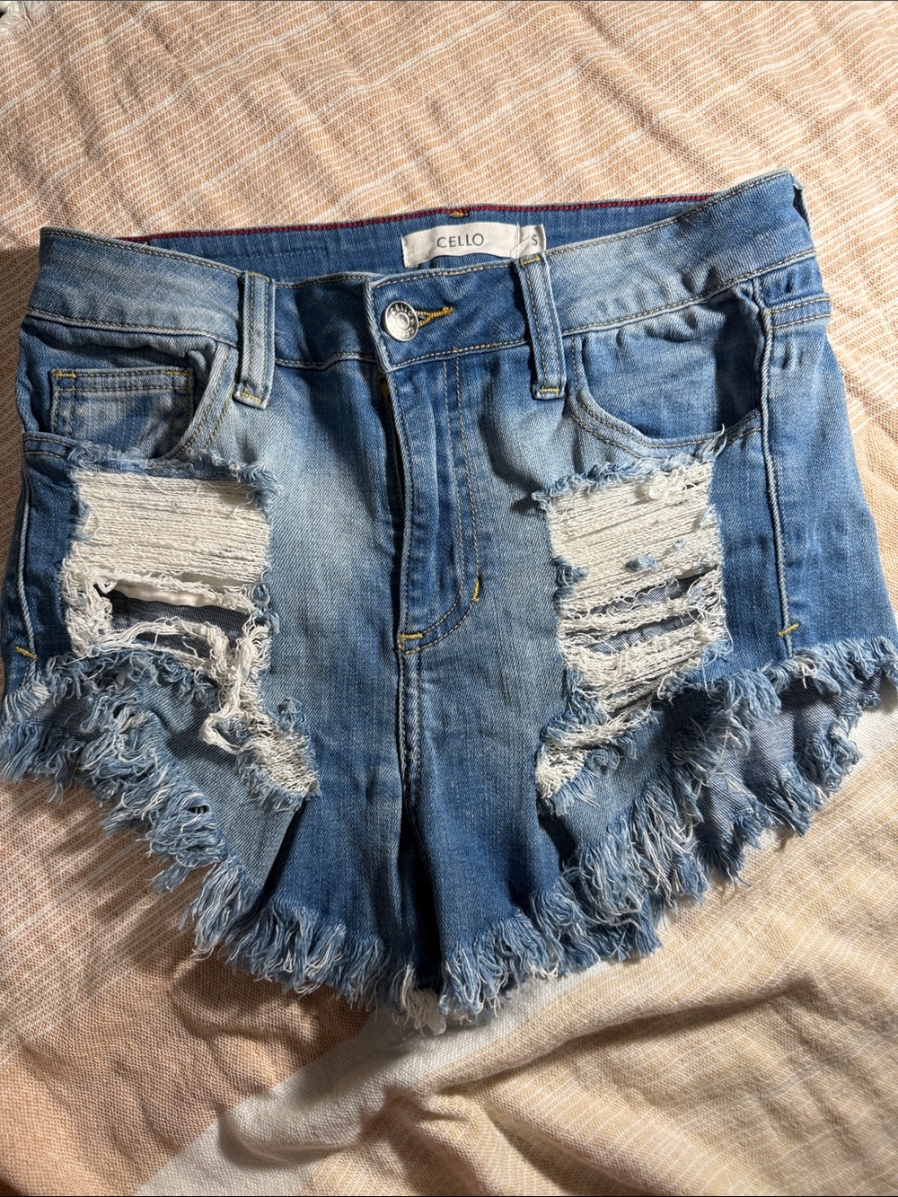 Cello Light Blue Distressed Denim Frayed-Hem Shorts